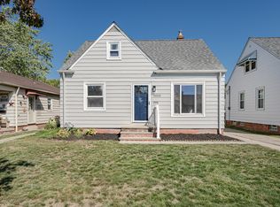 6006 Ridgewood Ave, Parma, OH 44129