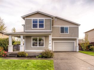 1824 Cadborough Ln, Dupont, WA 98327