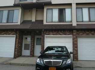 12 Lyndale Ln ##1, Staten Island, NY 10312