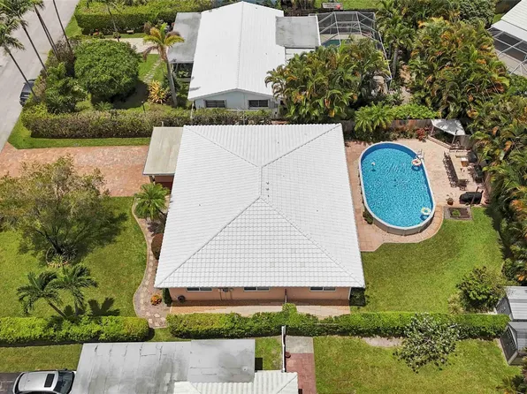 1765 NE 46th Street, Oakland Park, FL 33334