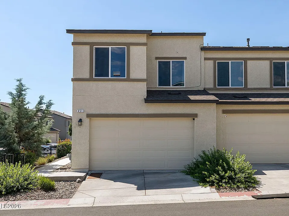 451 Autumn Breeze Cir