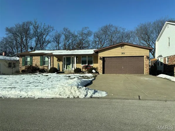 20 Heather Valley Cir, Saint Peters, MO 63376