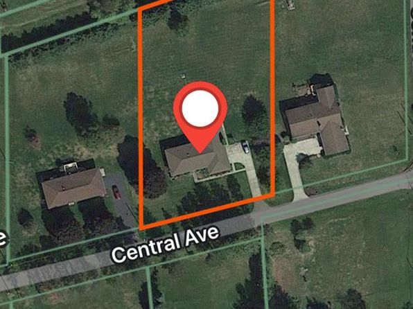 103 Central Ave, Elkland, PA 16920