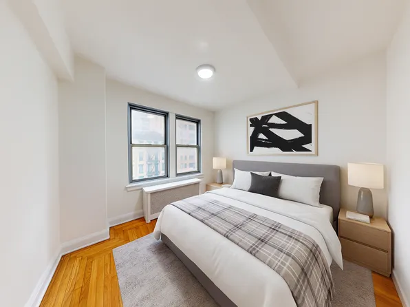 301 East 38th Street image 3 of 25