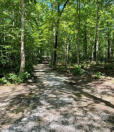 2nd image of 148 Scenic Dr