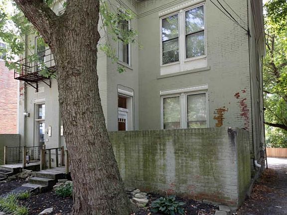 2nd image of 2627 Cleinview Ave Unit 1