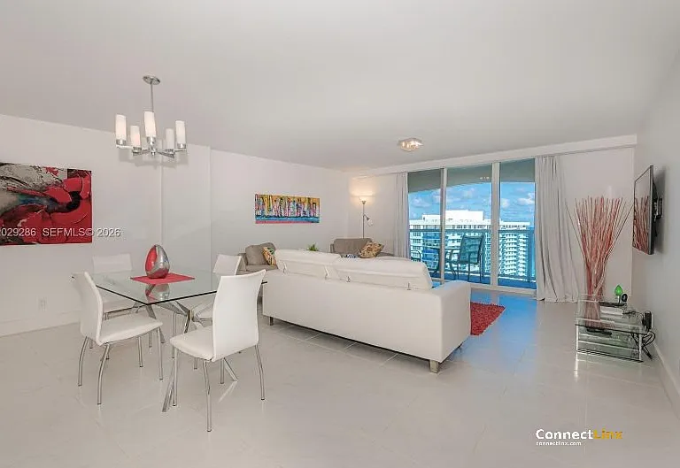 3800 S Ocean Dr — Photo 9