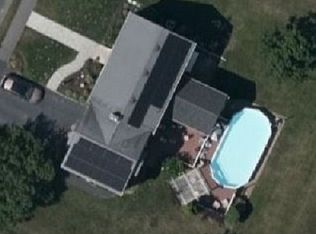 32 Deer Run Rd, Bellingham, MA 02019