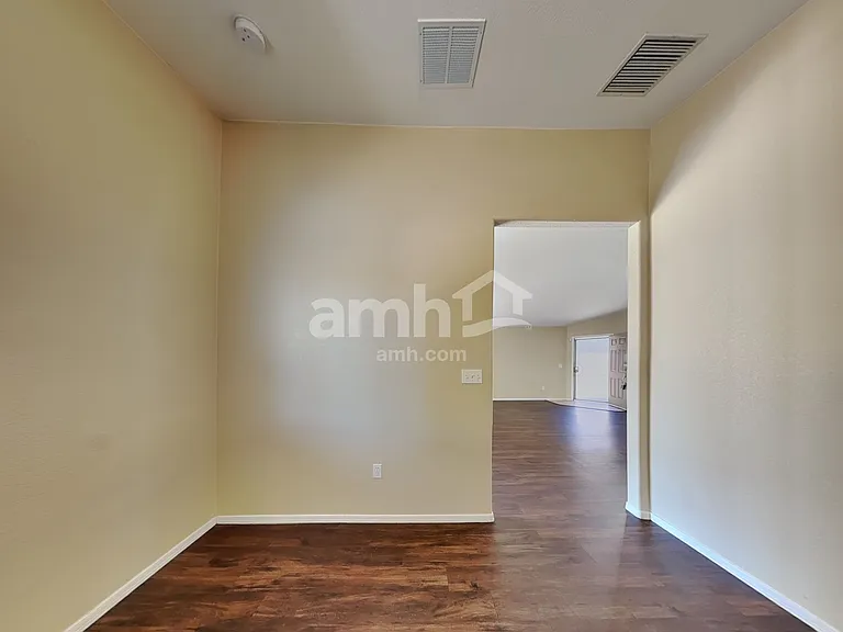 2435 W Waterway Pl — Photo 8