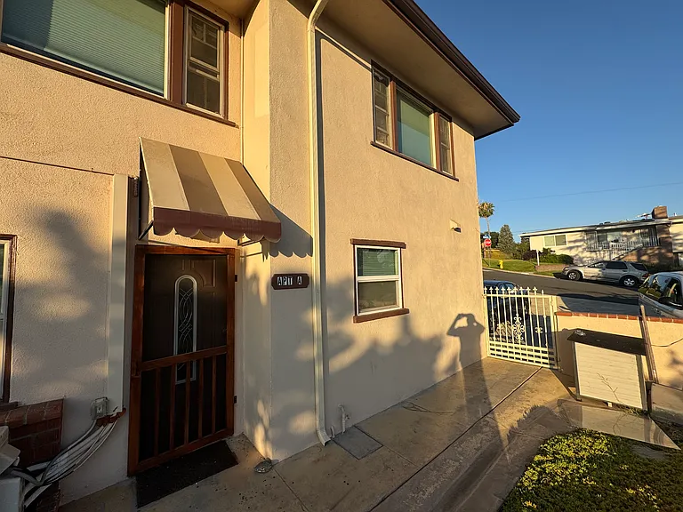 Lawton Ave — Photo 1