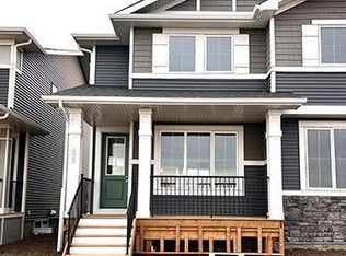 628 N Sora Blvd SE, Calgary, AB T3S0L7