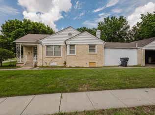 2705 E Menlo St, Wichita, KS 67211