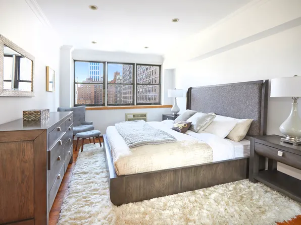 239 East 79th Street image 4 of 11