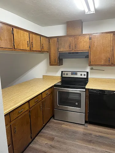 2873 Jim Lee Rd Photo 1