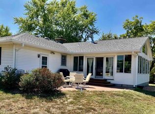 22405 Surf Dr, Vassar, KS 66543