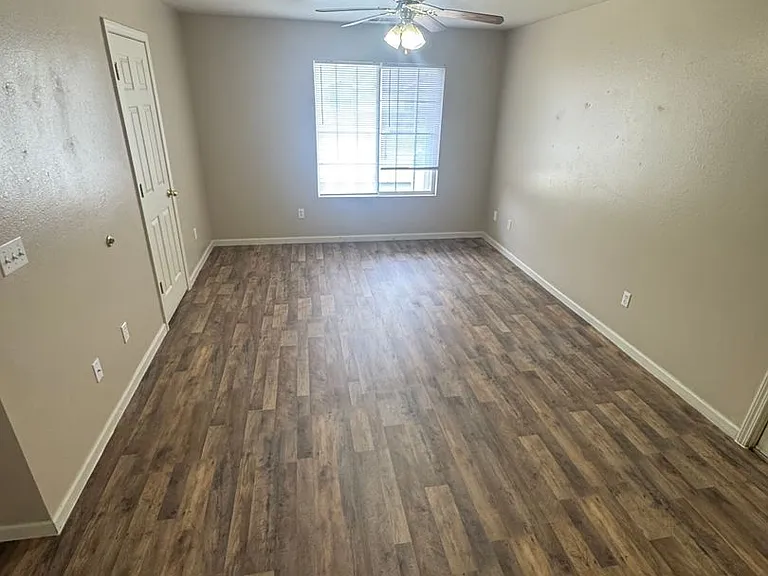 125-139 Hickory Ridge Dr — Photo 16