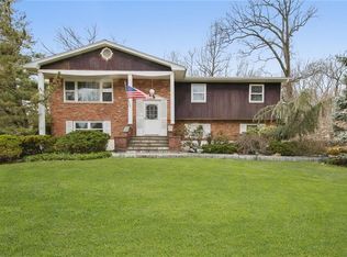 74 Joan Dr, New City, NY 10956
