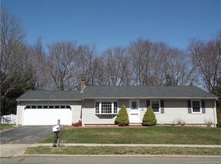 138 Eastgate Dr, Cheshire, CT 06410