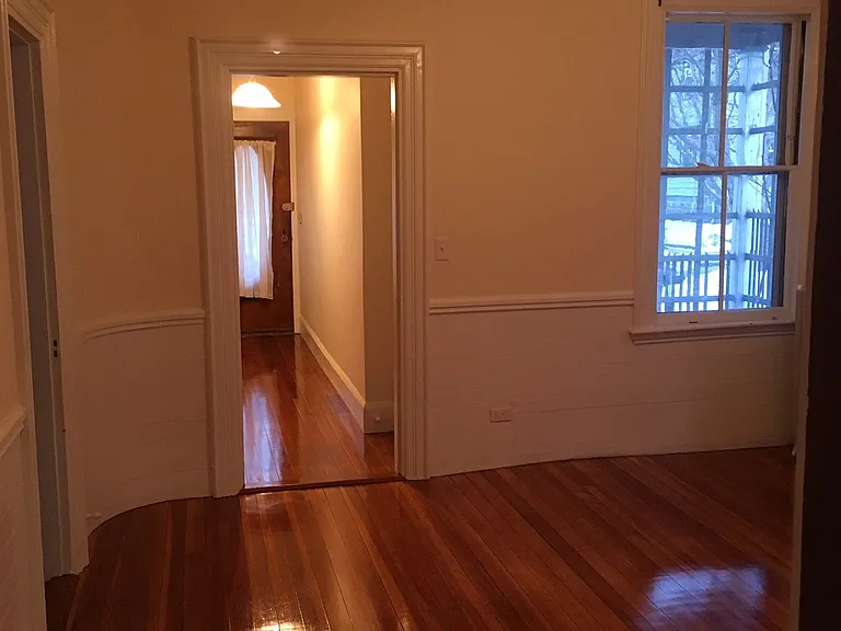 7 Burr St #1 — Photo 8
