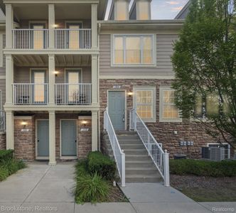 164 Saber Way #4, Lake Orion, MI, 48362