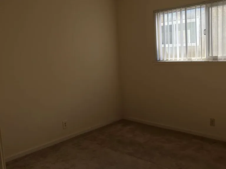 710 Harvard Ave — Photo 3