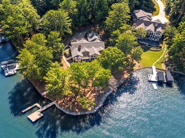 1041 Summerwind Dr, Greensboro, GA 30642