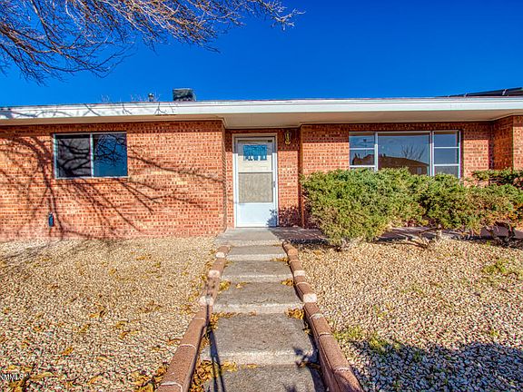 2nd image of 1825 Altura Ave