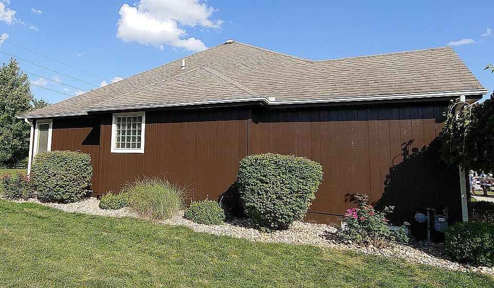 2nd image of 1108 NW Cedar Ln