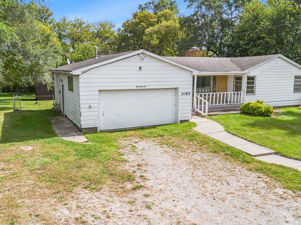 3085 S Center Rd, Burton, MI 48519