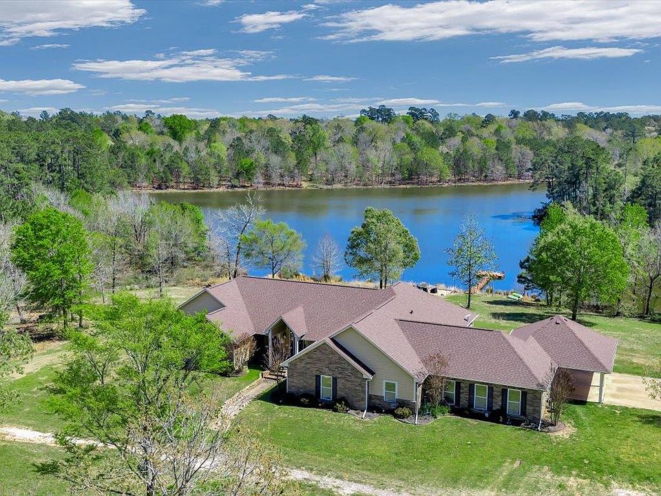 1st image of 3043 Rifle Rd