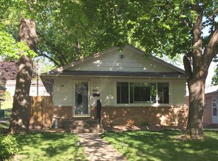 3236 Indiana Ave N, Robbinsdale, MN 55422