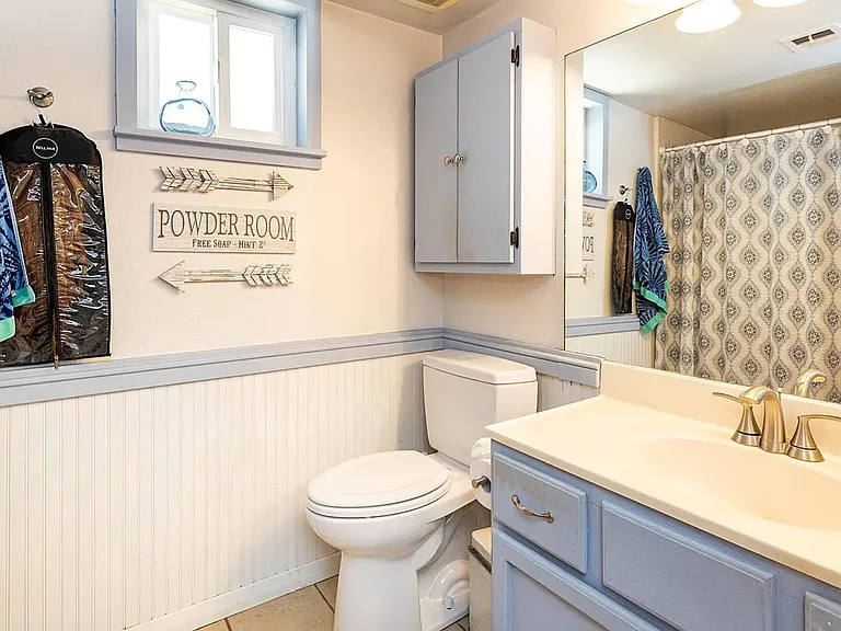 3650 N Loma Vista Dr — Photo 29