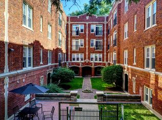 The Damen Jarvis, Chicago, IL 60645