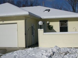 159 Christy Dr, Cuyahoga Falls, OH