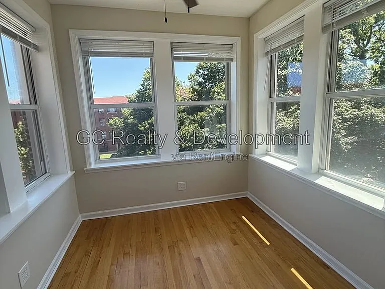 4842 N Albany Ave #3 — Photo 10
