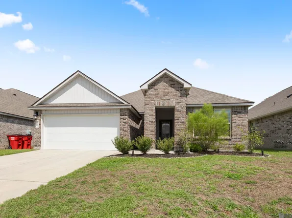 8311 Rosemary Ave, Denham Springs, LA 70726