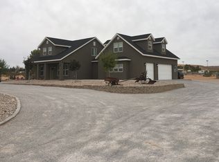 2474 Ash St, Logandale, NV 89021