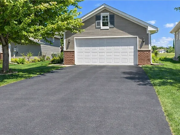106 Garner Cir, Montrose, MN 55363