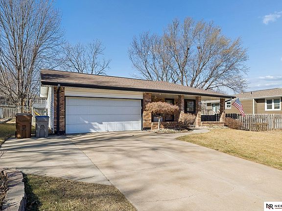 2nd image of 5611 S 42nd Street Ct