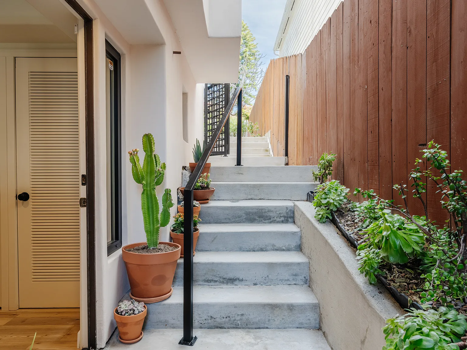 Linda Rosa Ave, La Jolla — Photo 3