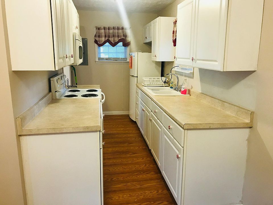 2nd image of 710 Maryland Ave