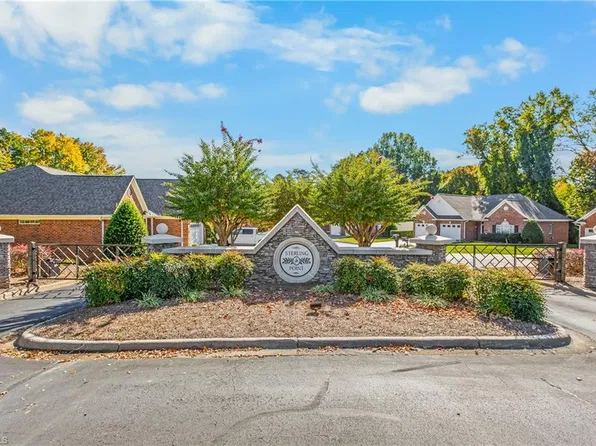 164 Sterling Point Ct, Winston Salem, NC 27104