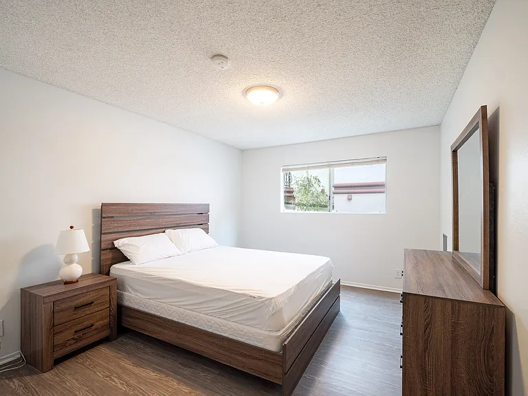 Bedroom #1