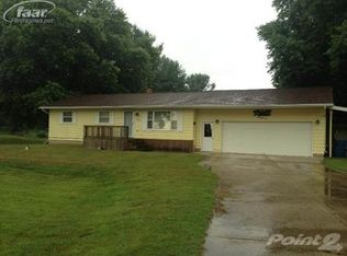 5802 Pinkerton Rd, Vassar, MI 48768