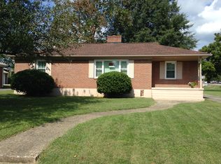 538 Dexter Rd, Roanoke, VA 24019