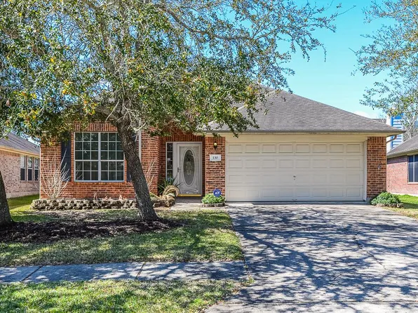 130 Bristol Bend Ln, Dickinson, TX 77539