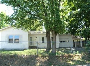 403 S Main St, Edinburgh, IN 46124