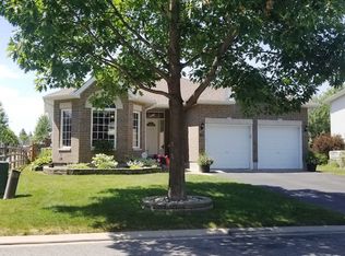 21 Kettlewell Way, Ottawa, ON K2W1G3
