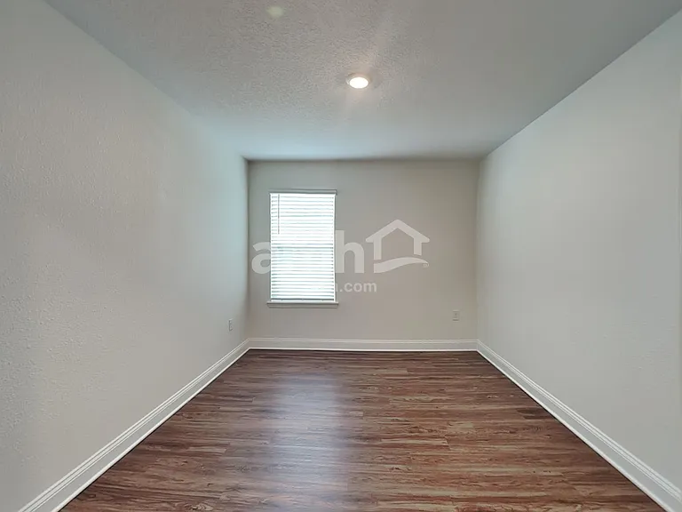 2986 Hill Valley Ln — Photo 19
