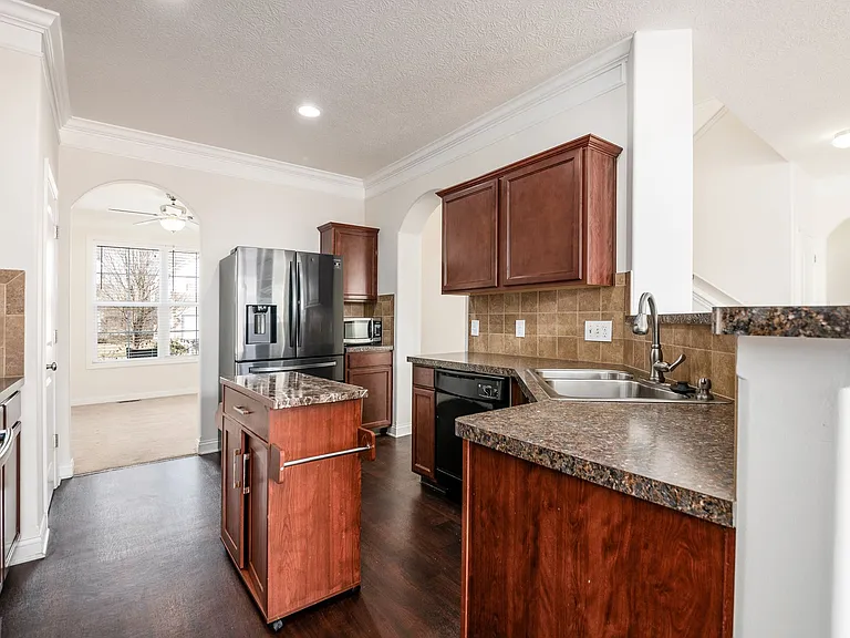265 Linda Lee Ln — Photo 17
